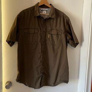 Columbia Men’s Short Sleeve Top size XL